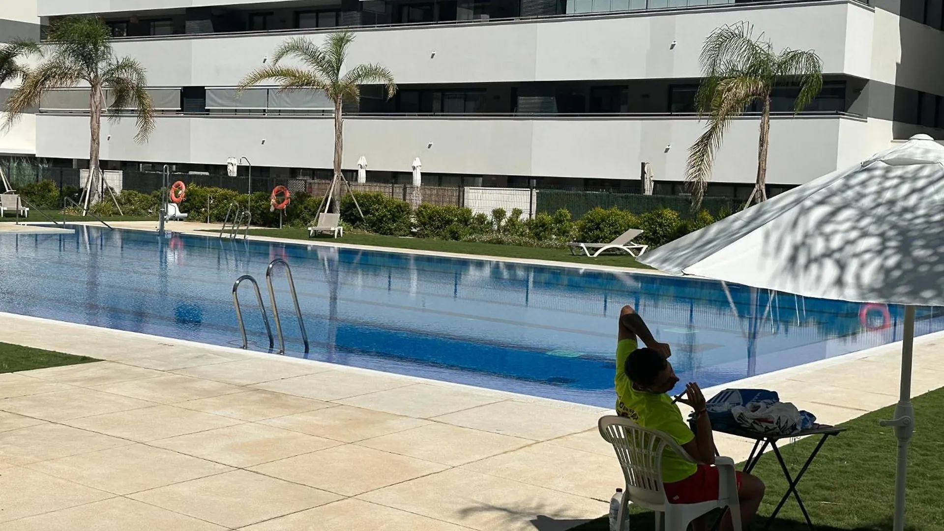 Alamar P&O Corporate Accommodation 토레몰리노스